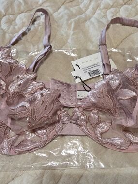 fleur du mal Pink Fuller Cup Velvet Lily Embroidery Plunge Demi Bra 38G